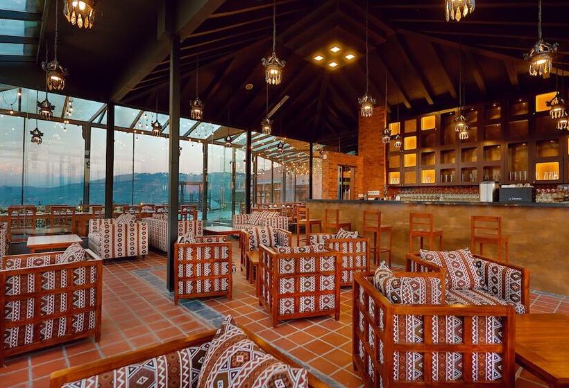 هتل Soaltee Westend Resort Nagarkot