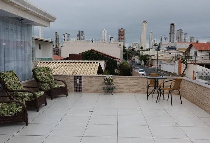 Brilho Do Mar Pousada E Hostel