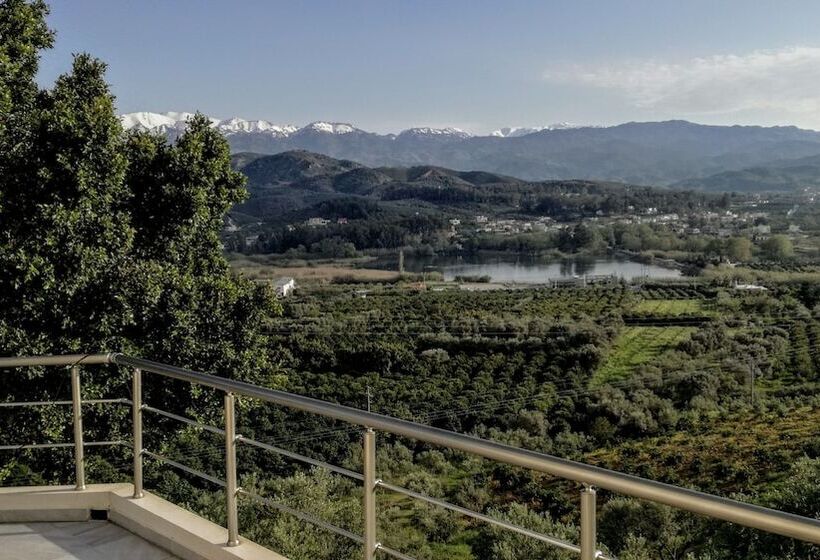 Aksos Suites Accessible Accommodation