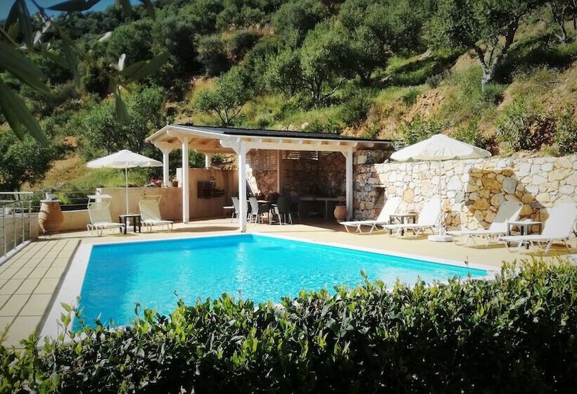 Aksos Suites Accessible Accommodation