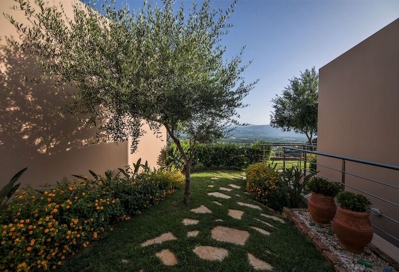 Aksos Suites Accessible Accommodation