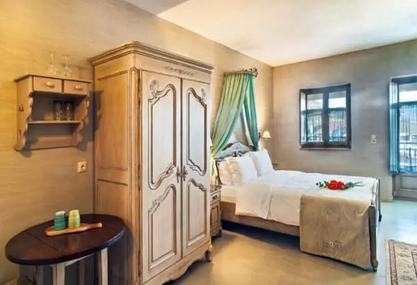 Haones Suites