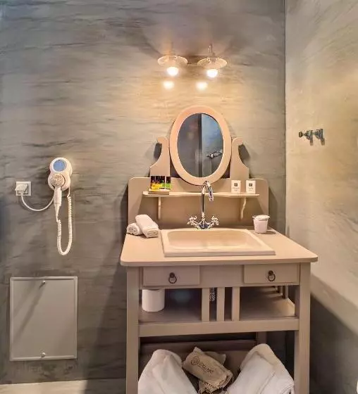 Haones Suites