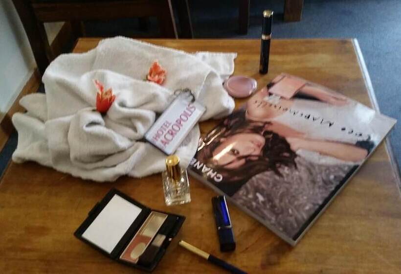 Отель Acropolis