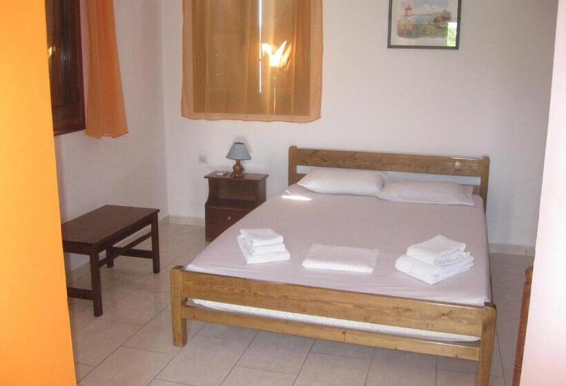 Hotel Andreas Studios