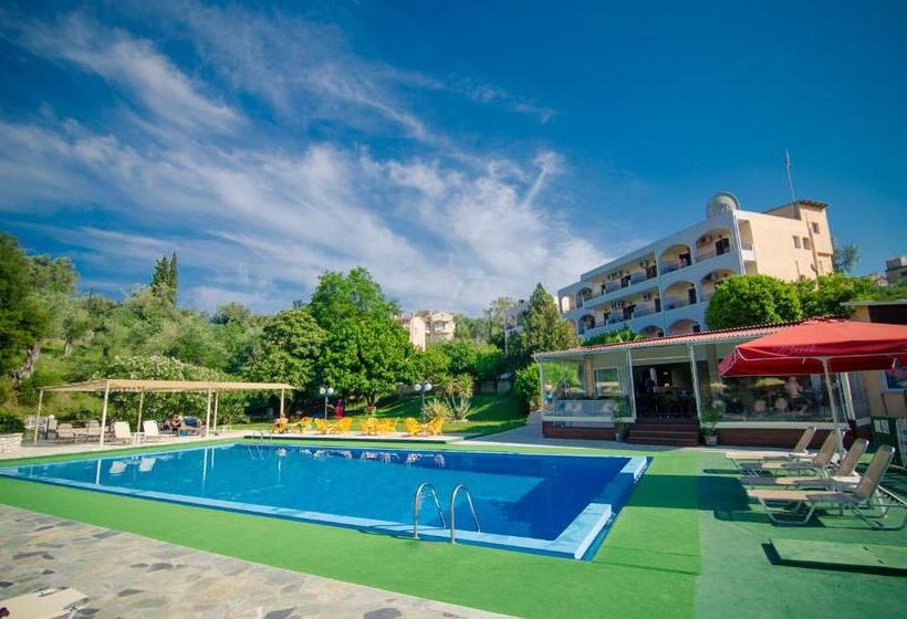 ホテル Margarita Apart