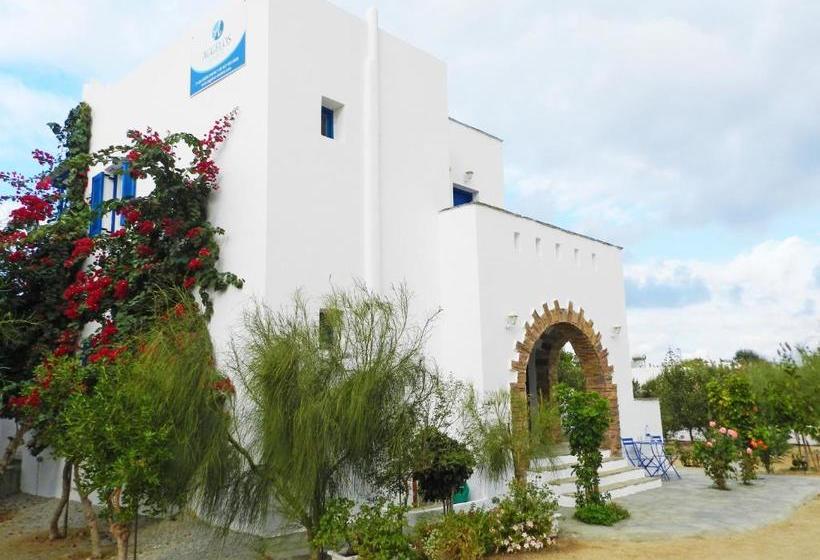 Hotel Karabatsis Studios