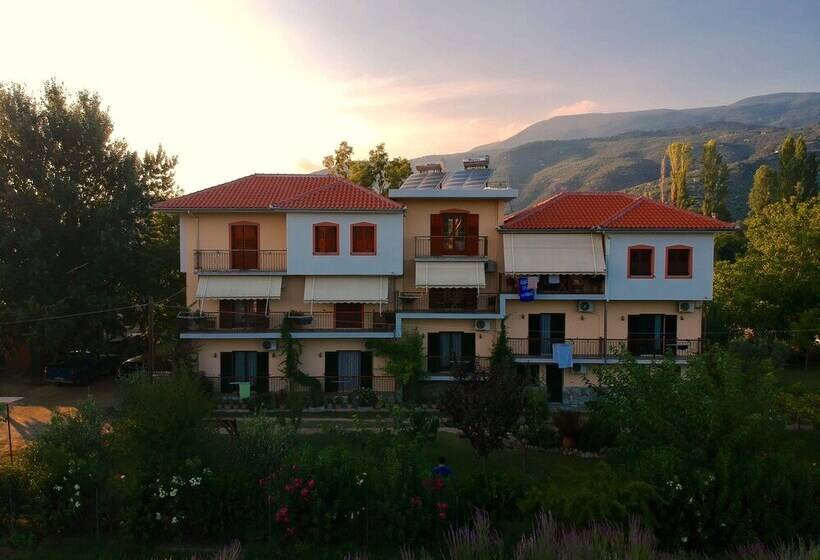 Hotel Pandora Studios