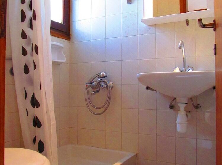 Hotel Pandora Studios