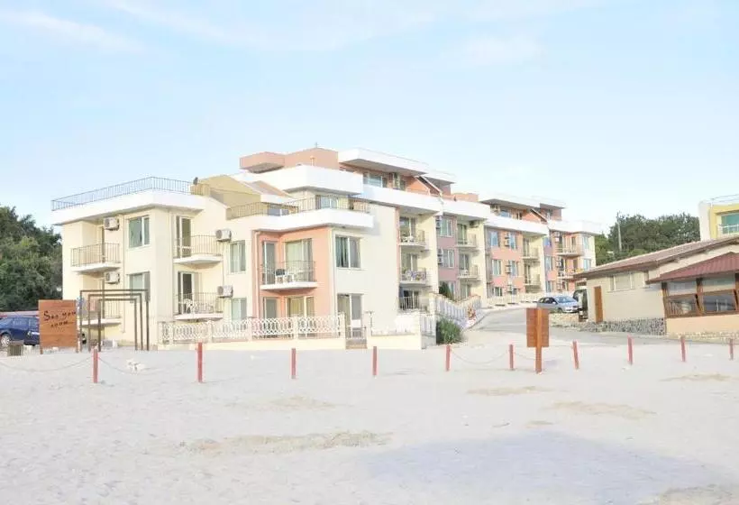 Hotelli Sea Paradise Complex