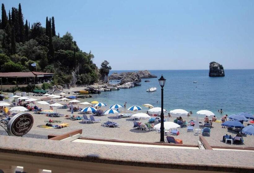 בית מלון כפרי Utopia