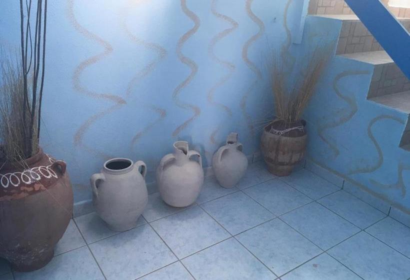 Kostas Rooms & Apartments