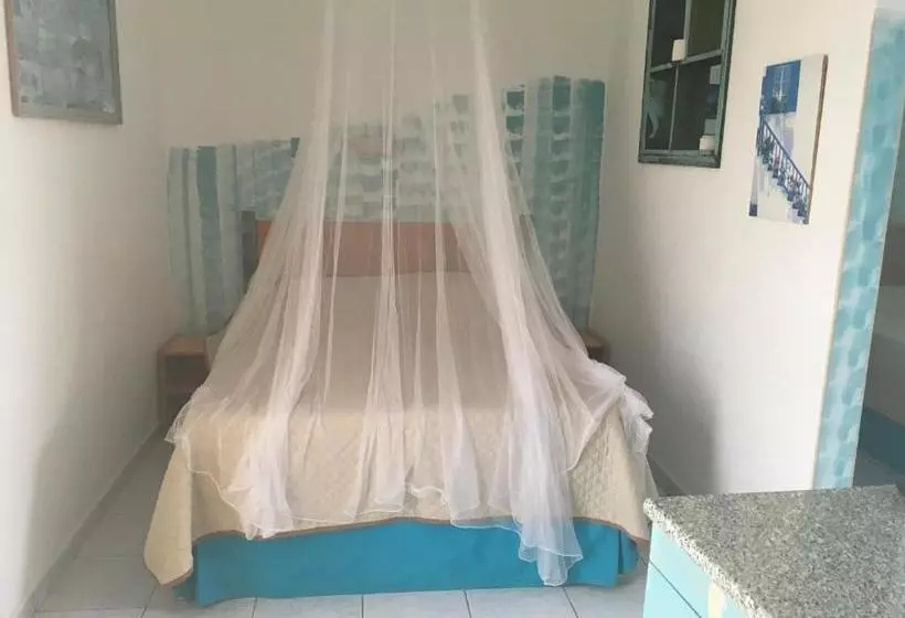 Kostas Rooms & Apartments