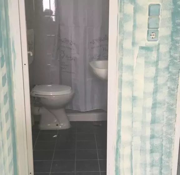 Kostas Rooms & Apartments