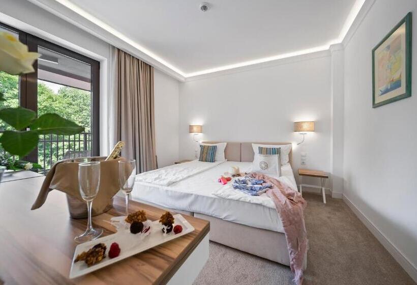 هتل Nympha All Inclusive Riviera Holiday Club