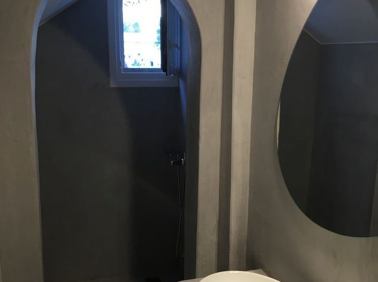 Pensió Aktio Studios