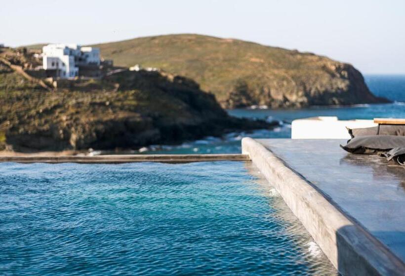 Sea Rock & Sky Private Mykonos Residence
