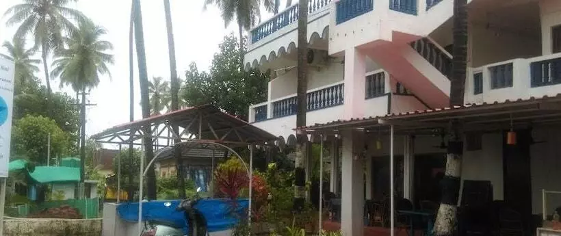 ホテル Ashoka Ashvem