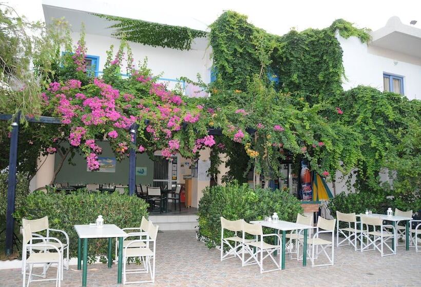 בית מלון כפרי Costas & Chrysoula