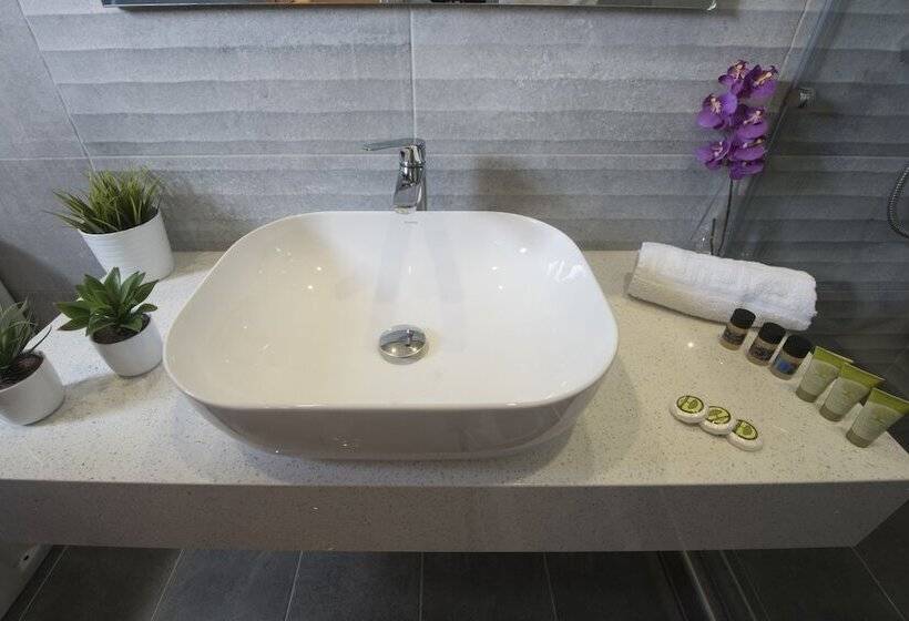 Отель Filoxenia