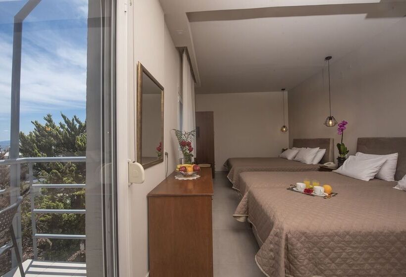 Отель Filoxenia