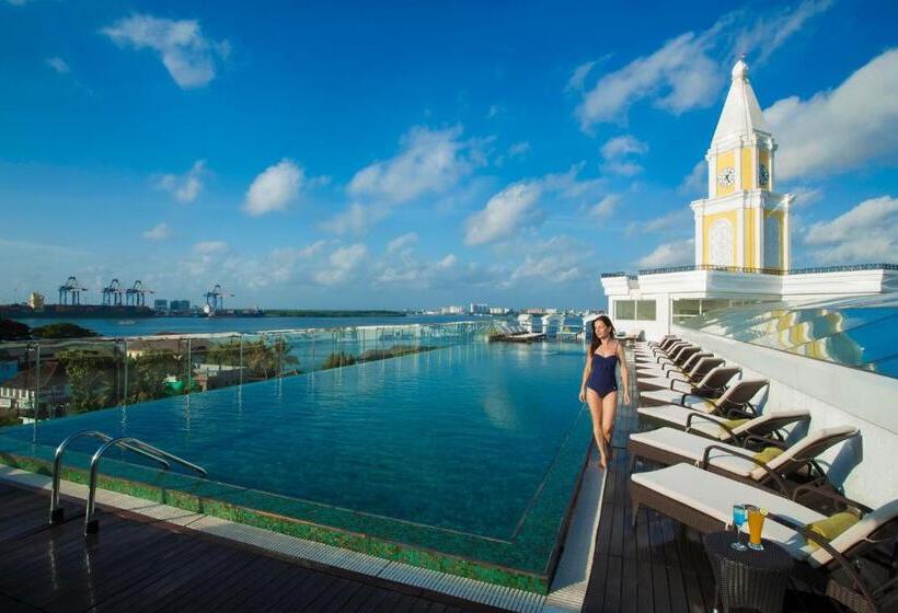 Hotel Fragrant Nature Kochi A Five Star Classified