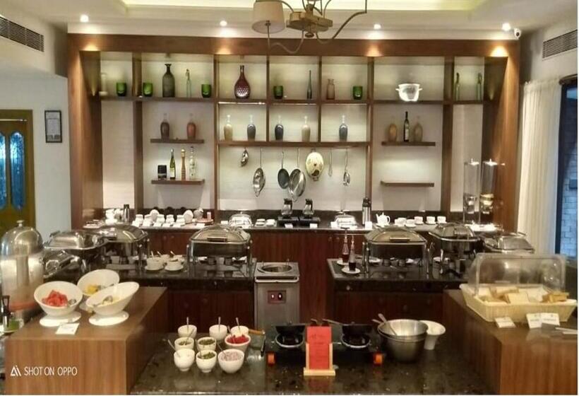 Hotel Fragrant Nature Kochi A Five Star Classified