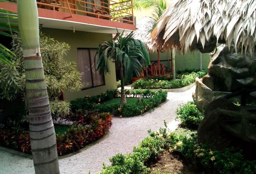 هتل Hostel Backpackers La Fortuna