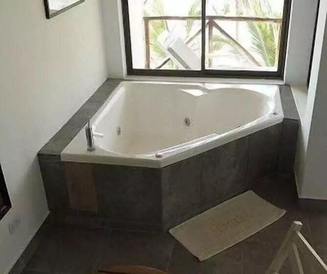 Hotelli Ier Arte Y Cocina