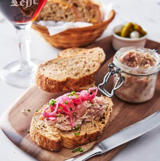 בית מלון כפרי Mezní Louka