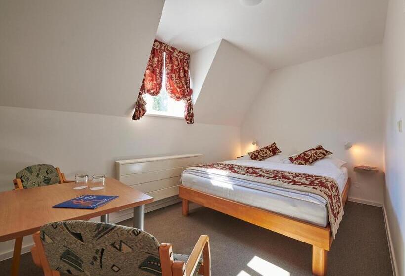 בית מלון כפרי Mezní Louka