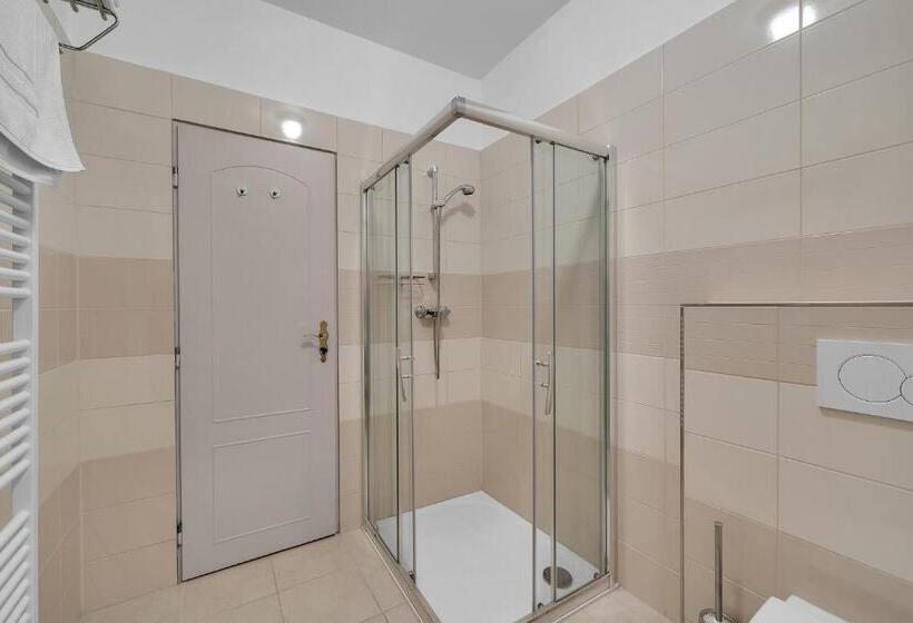 ホテル Nelly Kellys