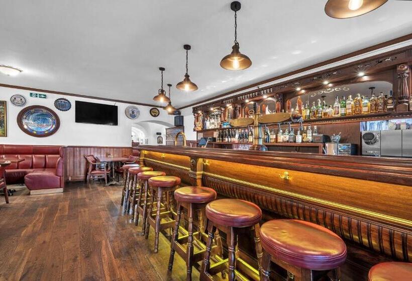 ホテル Nelly Kellys