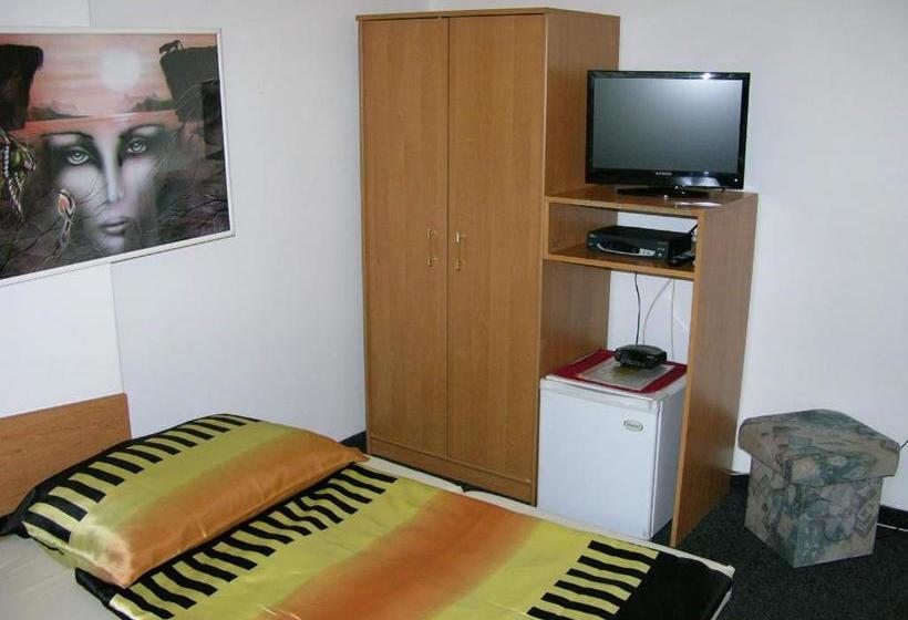 בית מלון כפרי Pension Antica