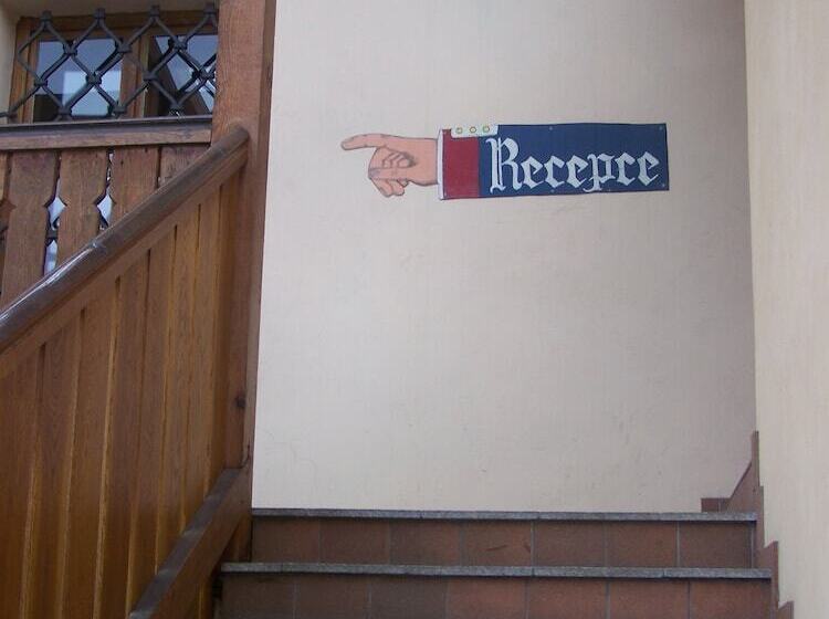 Hotel Penzion U Kriveho Psa