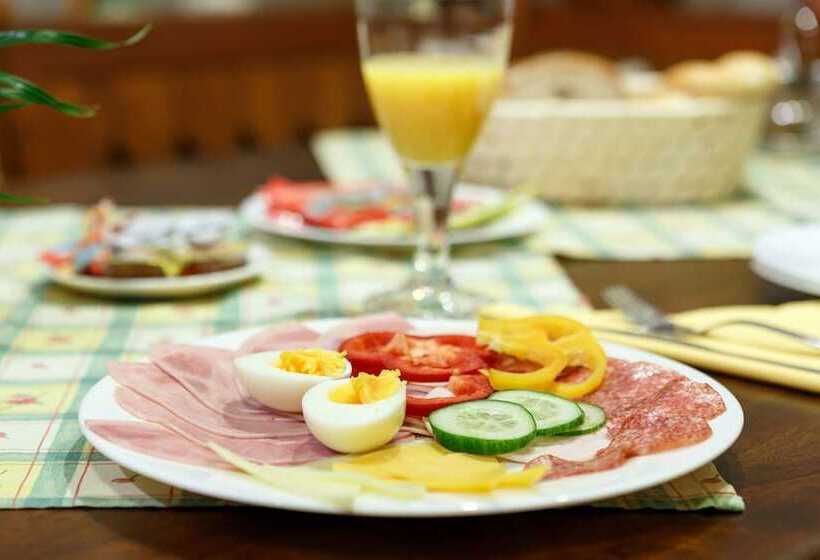 Hotel Penzion U Kriveho Psa