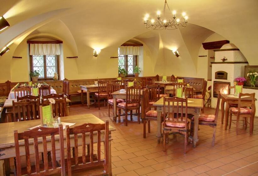 Hotel Penzion U Kriveho Psa