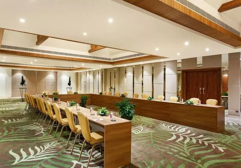 ホテル Taj Corbett Resort And Spa Uttarakhand