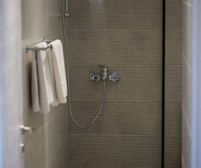 Отель Tropical Beach A