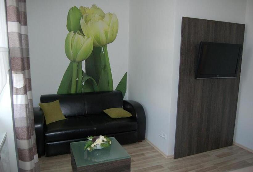 ホテル Ubytování Cukrovar