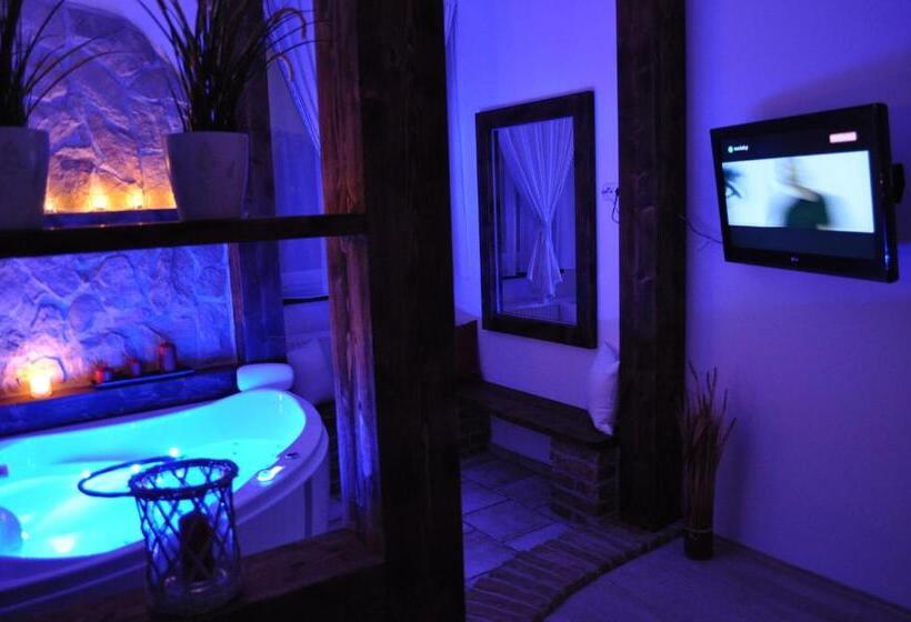 ホテル Ubytování Cukrovar