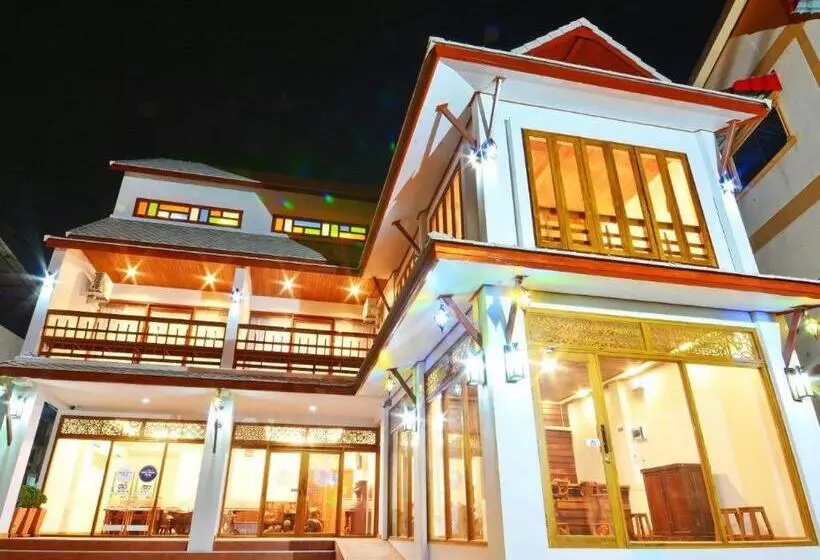 ホテル The Indigo House Phrae