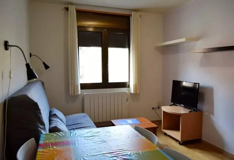 Apartamentos Pantebre 3000