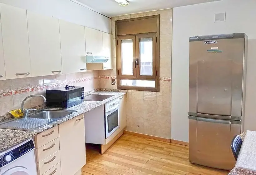 Apartamentos Pantebre 3000