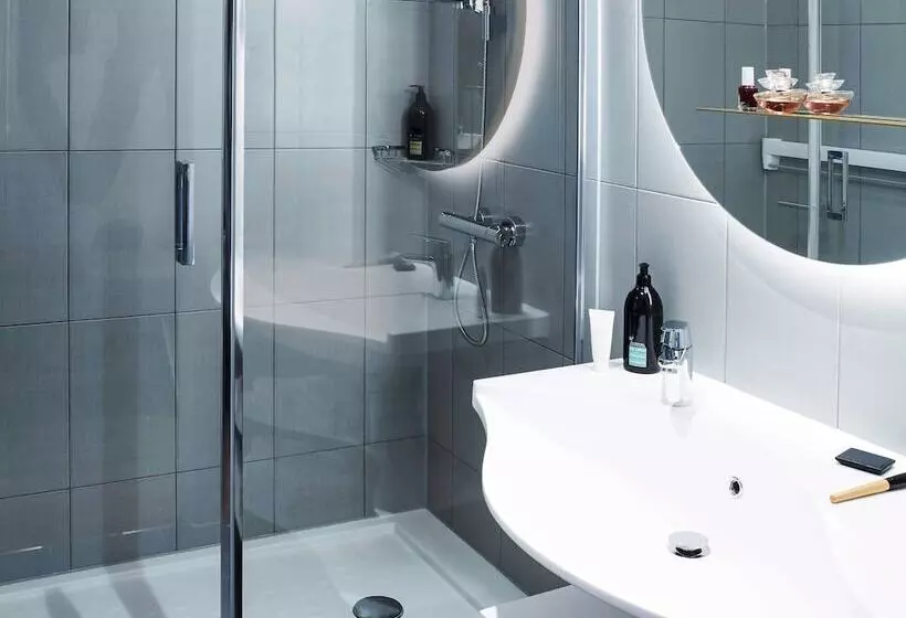 Aparthotel Adagio Edinburgh Royal Mile