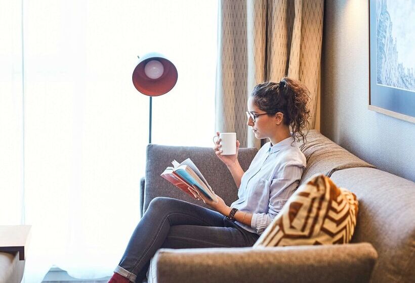 Aparthotel Adagio Edinburgh Royal Mile