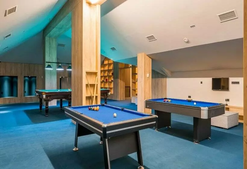 Hotel Alpina