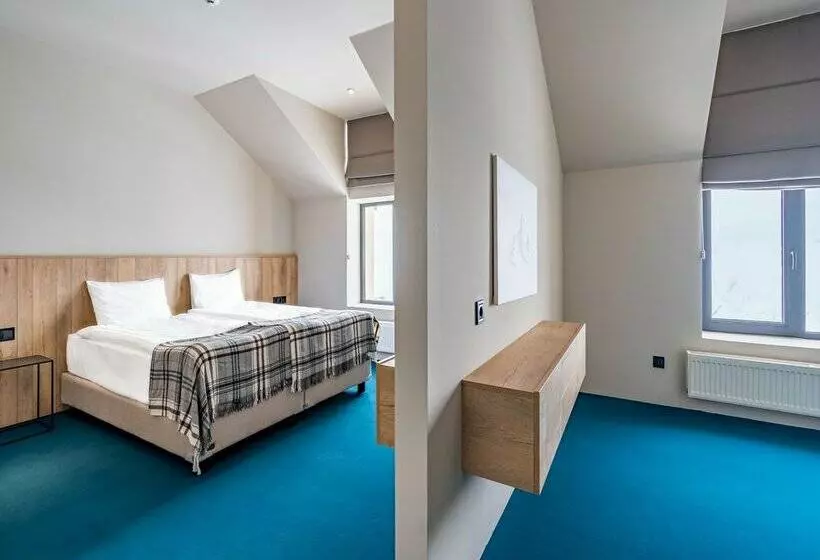 Hotel Alpina