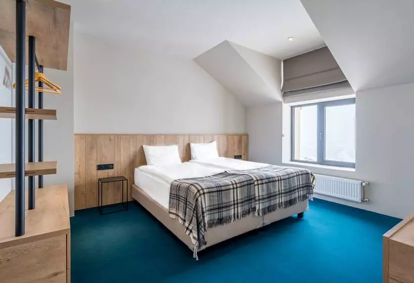 Hotel Alpina