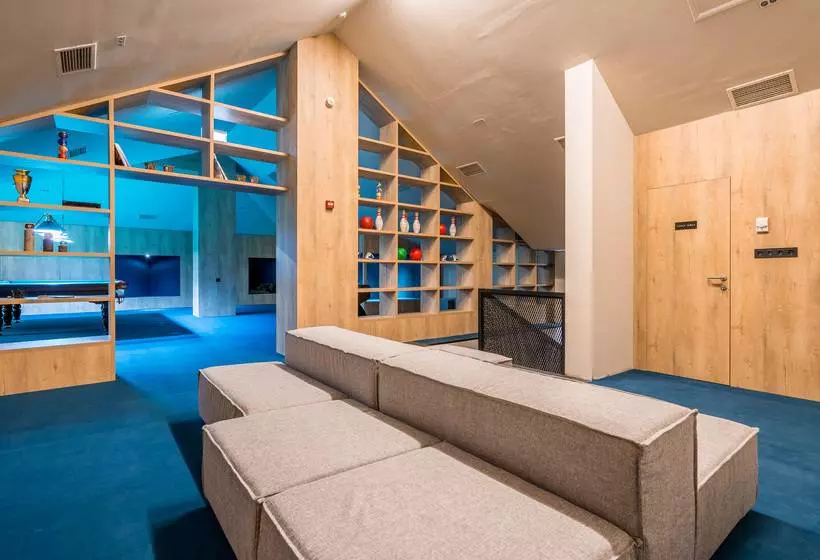 Hotel Alpina